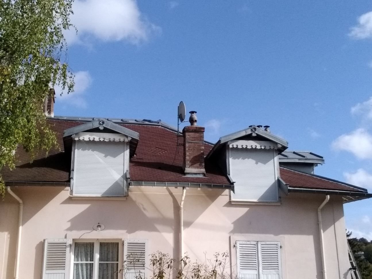 Maison aux lucarnes rénovées par Tefaur